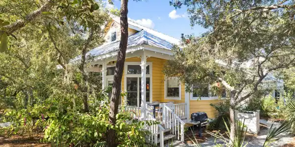 48 Tupelo Street
