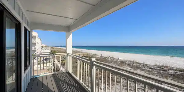 Image 2: #31 Balcony