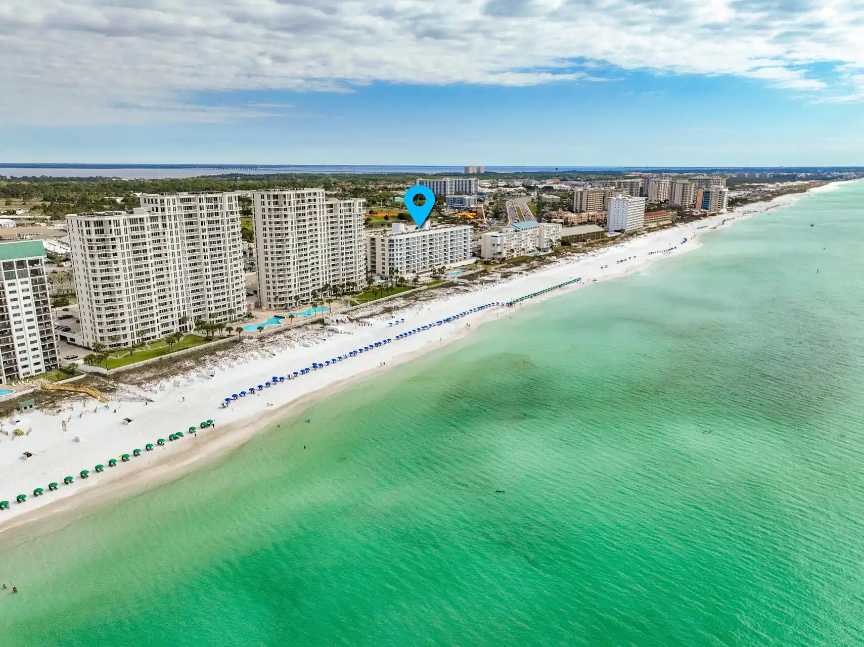 Image 1: 1080 US98 Destin FL 32541 USA-044-047-ae