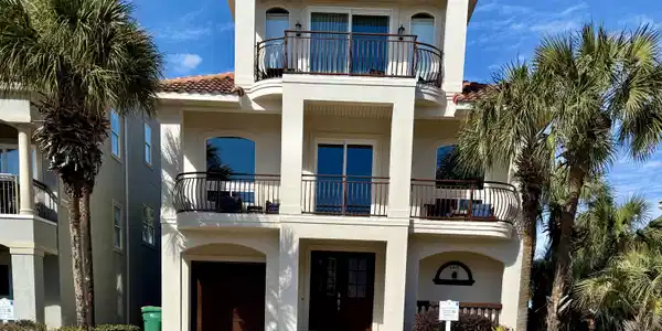 4828 Ocean Boulevard