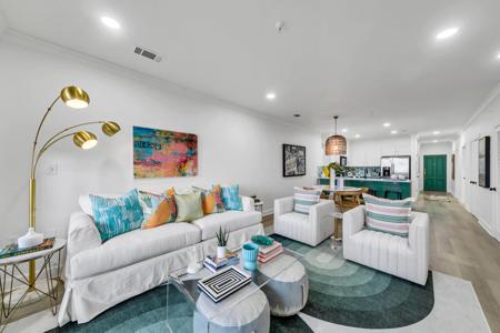 10343 E Co Highway 30A 402
