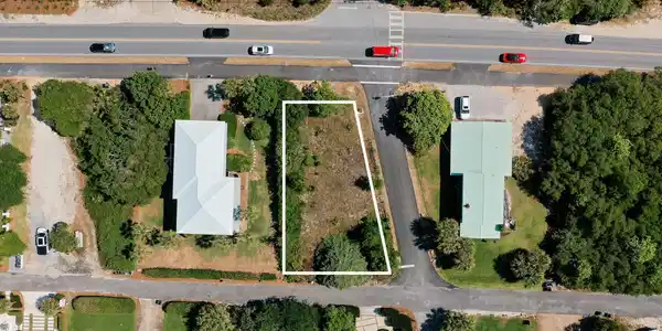 Image 4: Lot Montgomery Street MLS Lined 2
