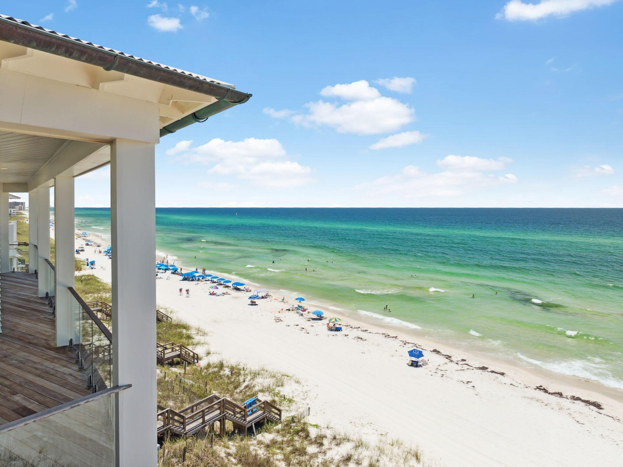 Image 3: 323 Pompano St