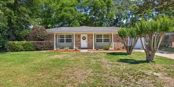 313 Pontevedra Lane