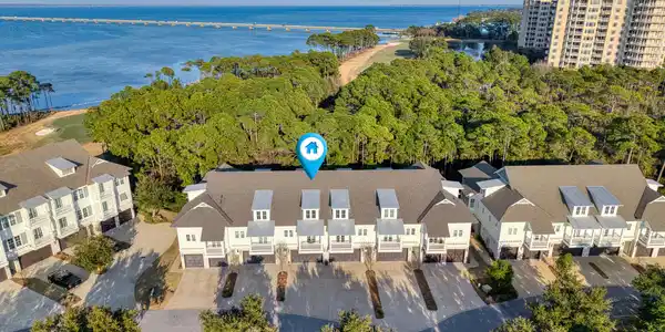 Image 2: 4375 bahia ln-destin-ii-27