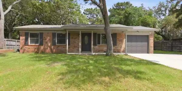 54 Berwick Circle