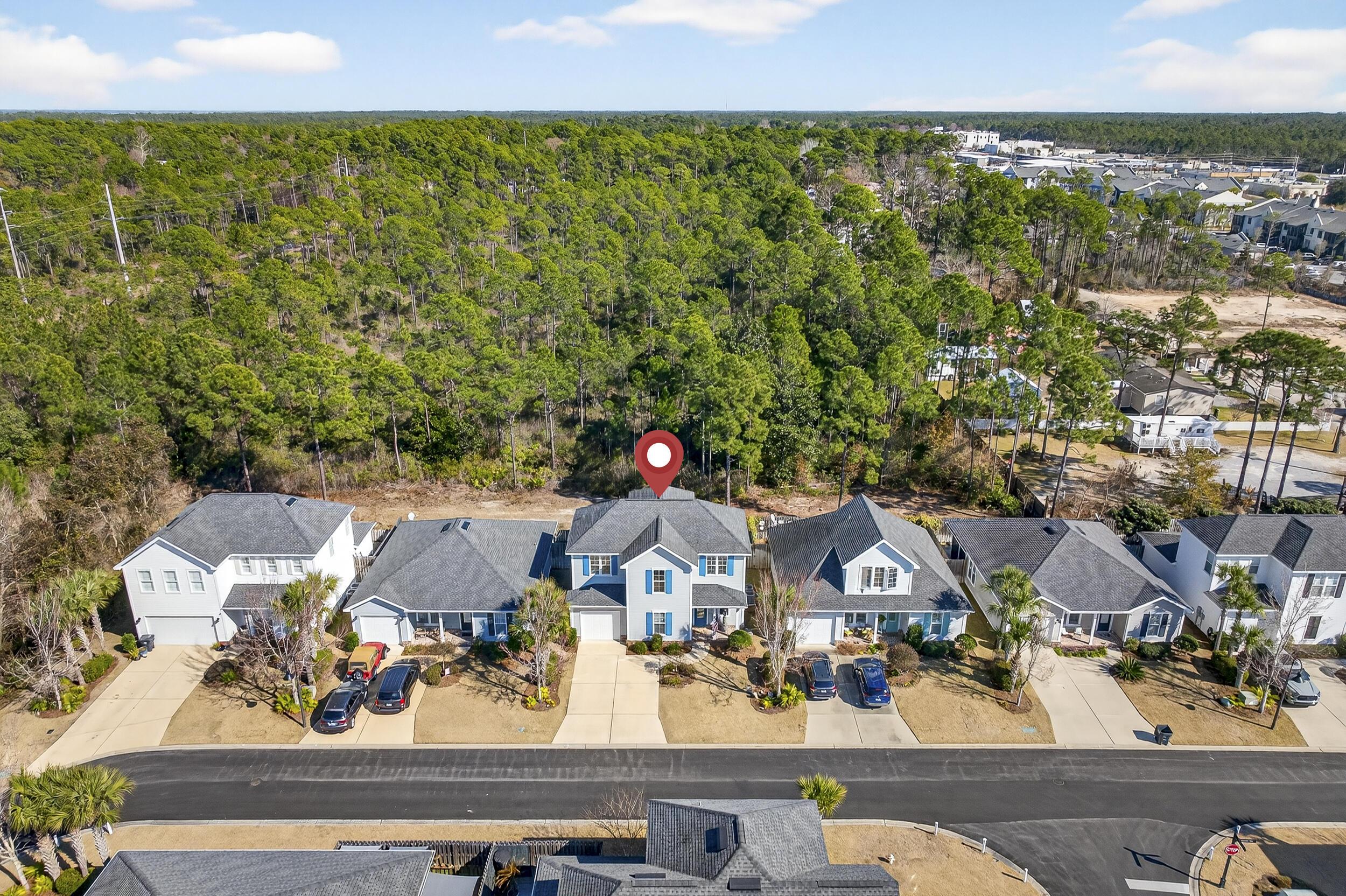 Image 2: 90 N Zander Way