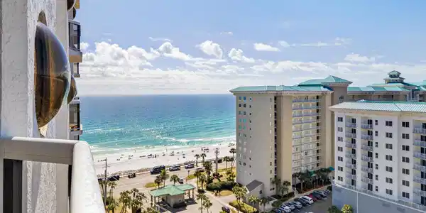 1096 Scenic Gulf Drive