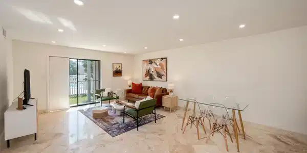 Image 4: 3-web-or-mls-330-bluefish-dr-105