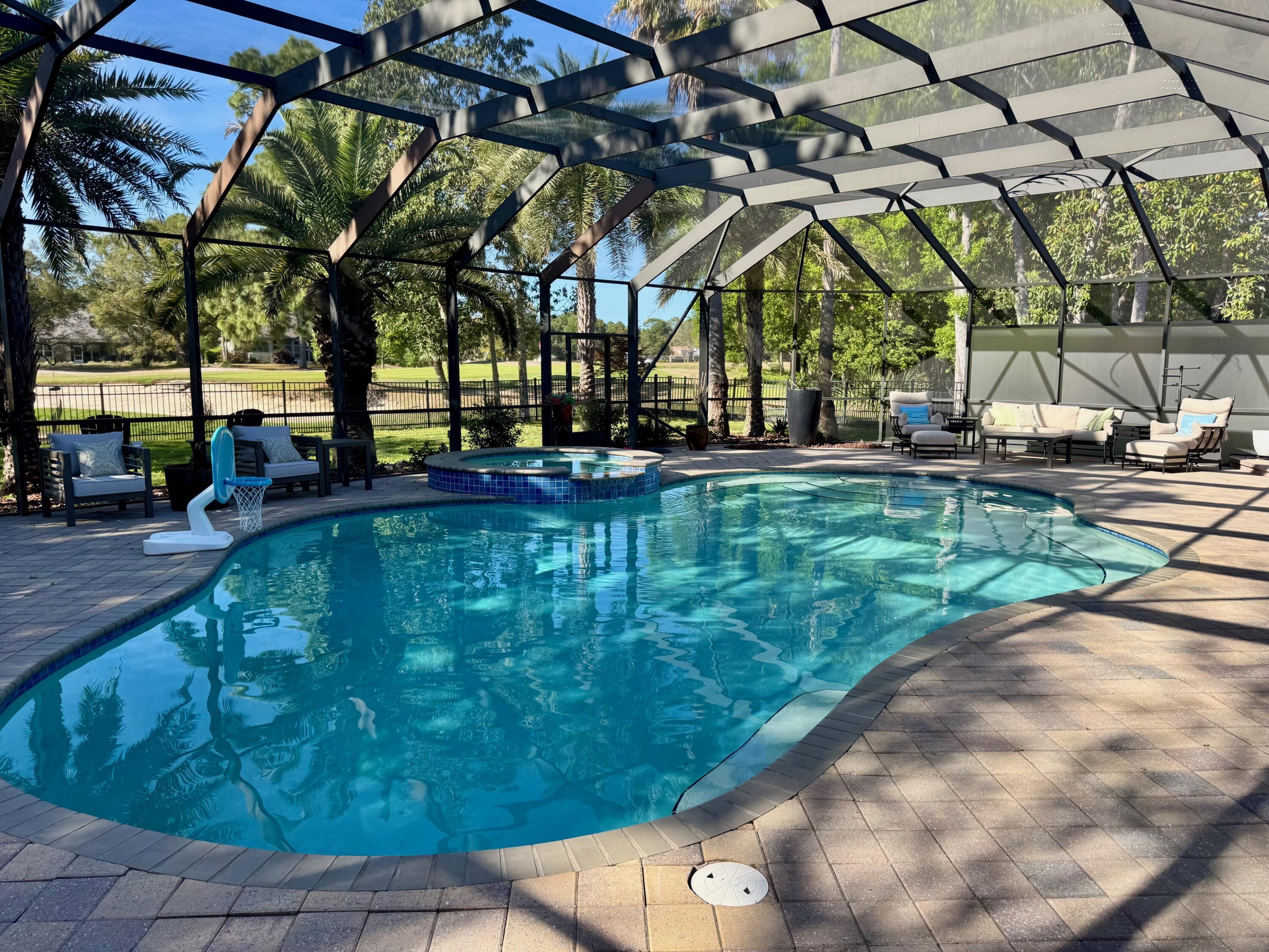 Image 1: 4405 Windrush Pool