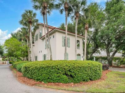 11 Topaz Cove