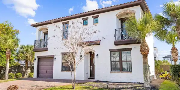 52 Le Soleil Drive
