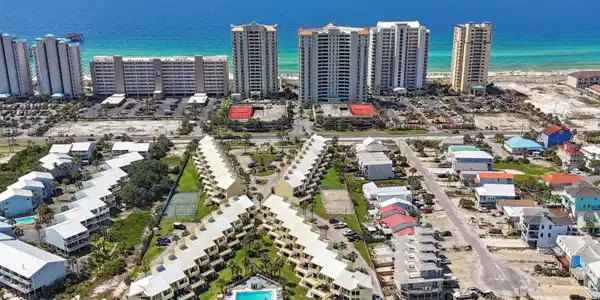 Image 2: 8520 Gulf Blvd Apt 15 Navarre FL 32566 U