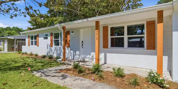 Image 3: 003-271 Gregory-MLS