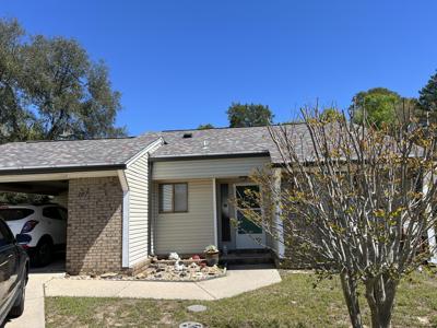 207 Cottonwood Court