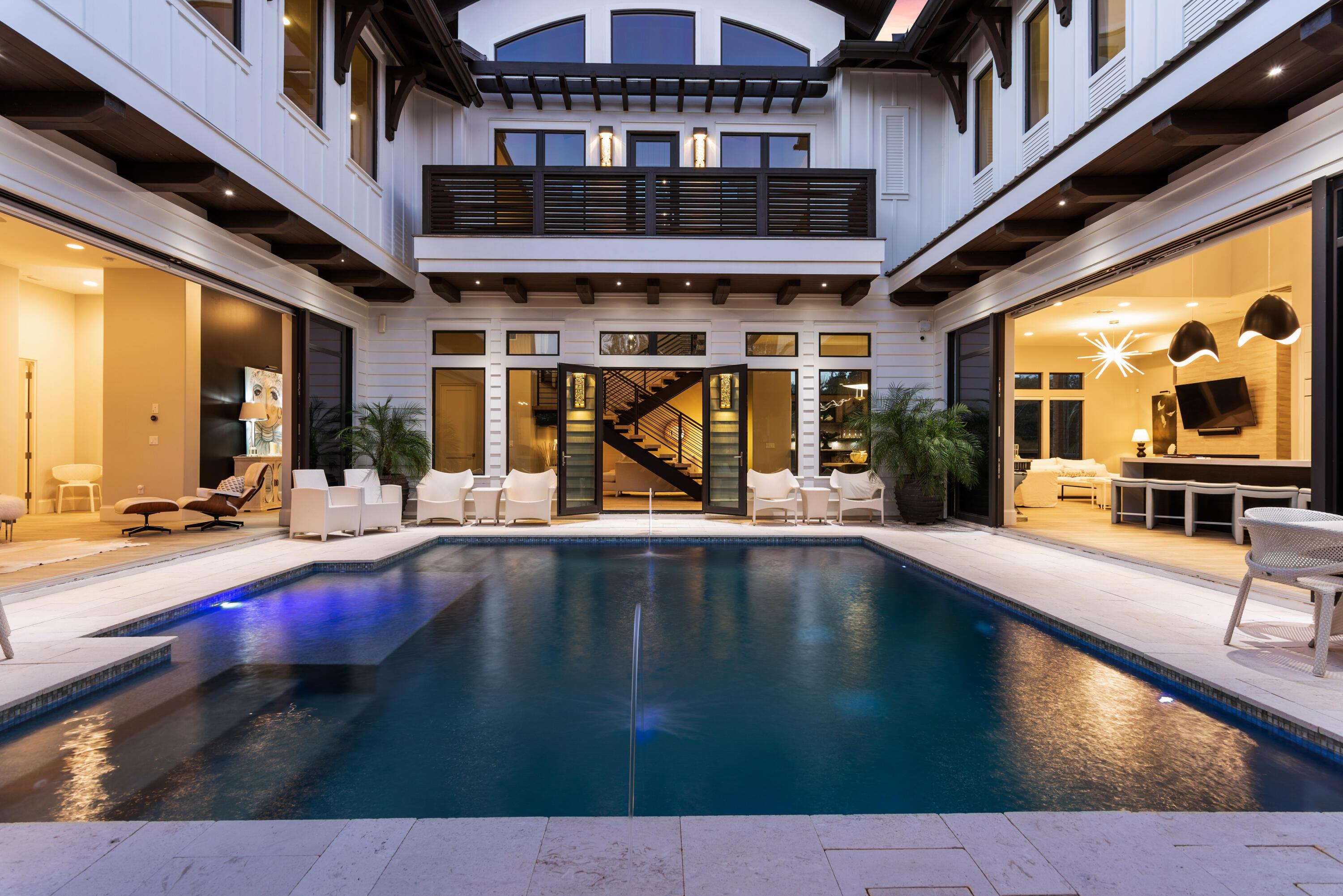 Image 2: Pool, Master Suite Kitchen