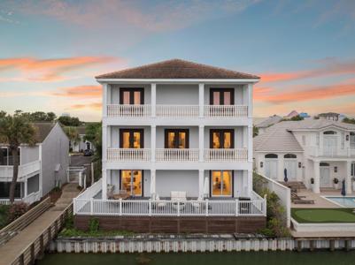 3878 Sand Dune Court