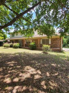 1005 Pine Lake Drive
