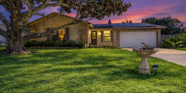1000 Quail Hollow Drive