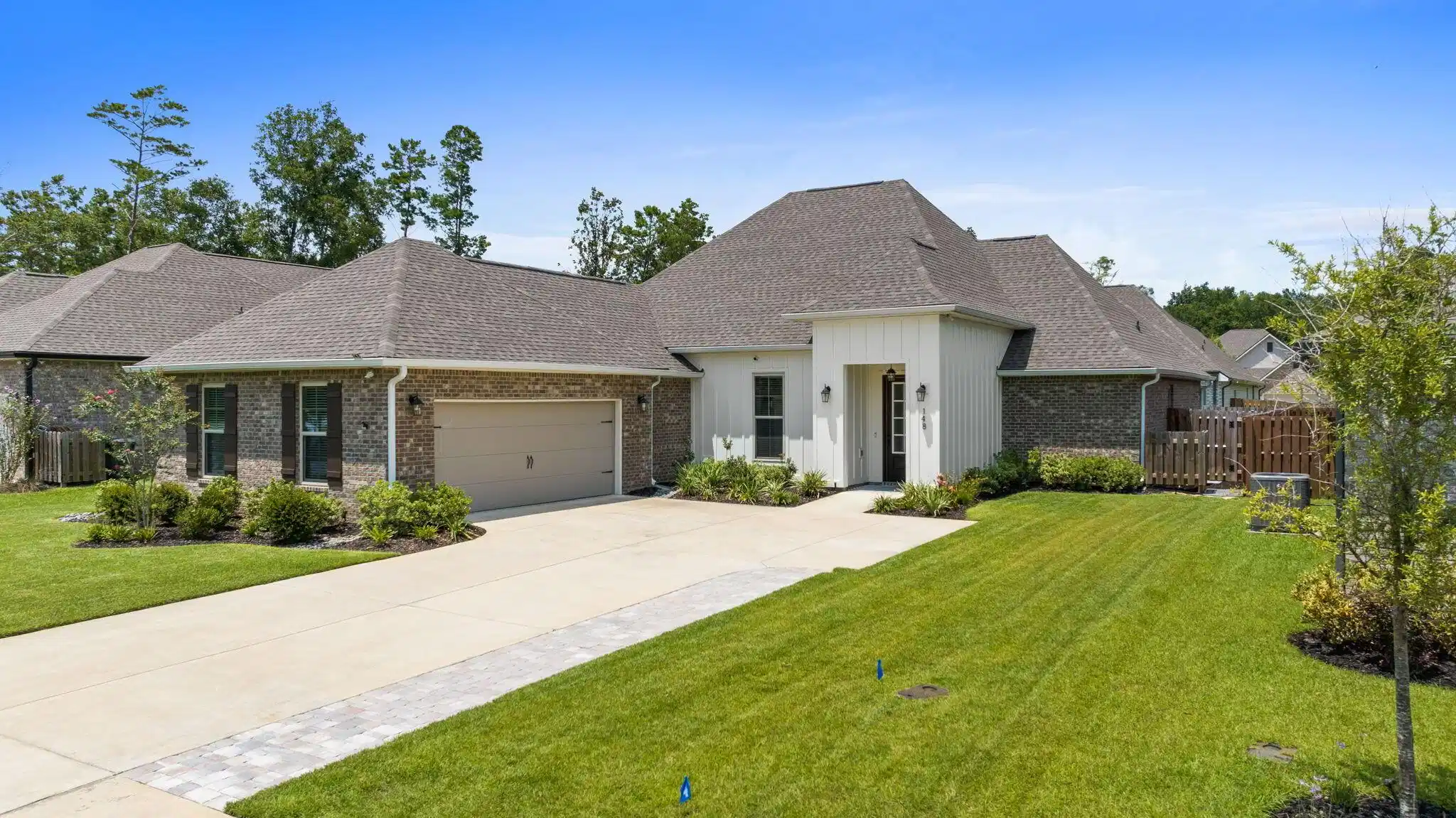 Image 1: 52-web-or-mls-DJI_20260804193141_0843_D