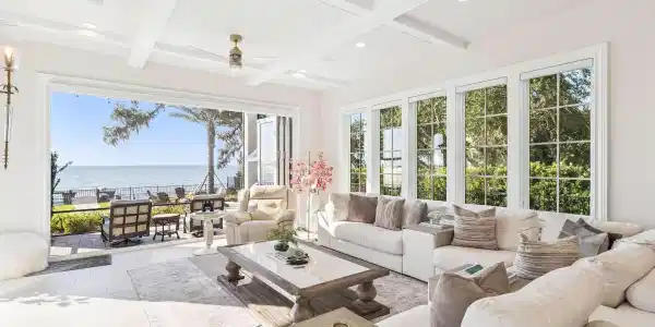 3212 Bay Estates Circle