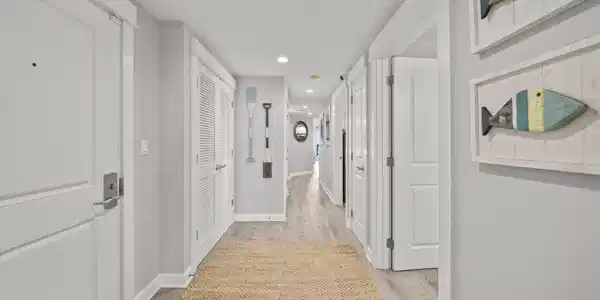 Image 2: Entry Hallway