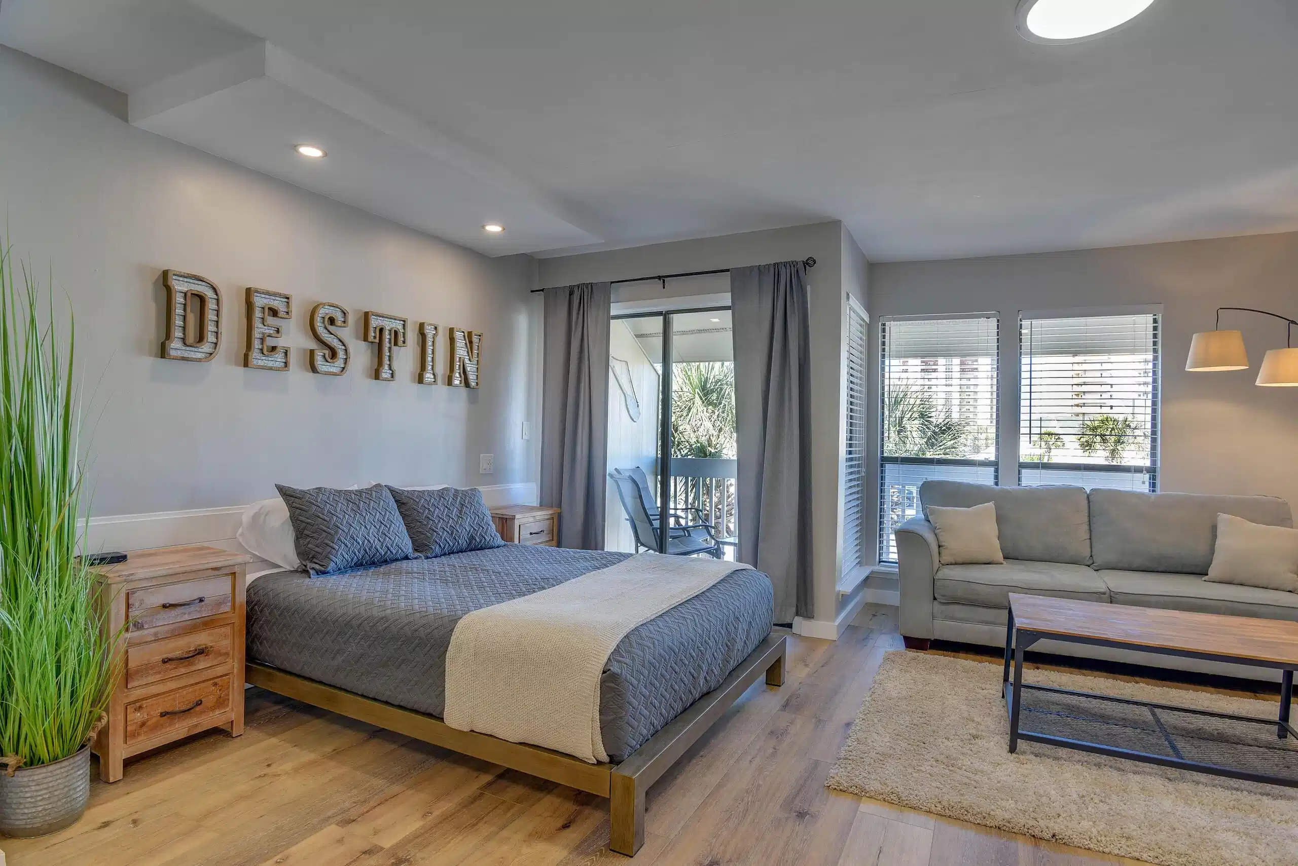 Image 1: living space