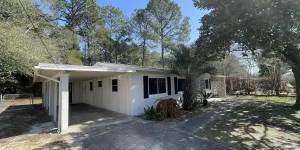 290 Anderson Drive