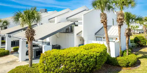 114 Mainsail Drive