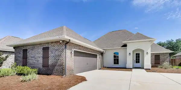 1543 Sabal Palm Drive