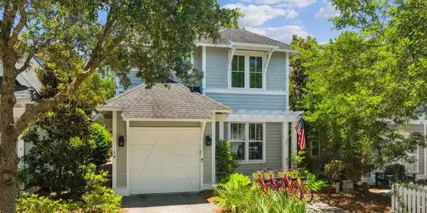 14 Half Moon Lane