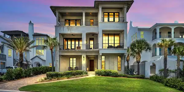 136 Paradise By The Sea Boulevard