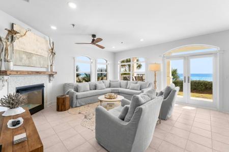 4451 W County Highway 30A