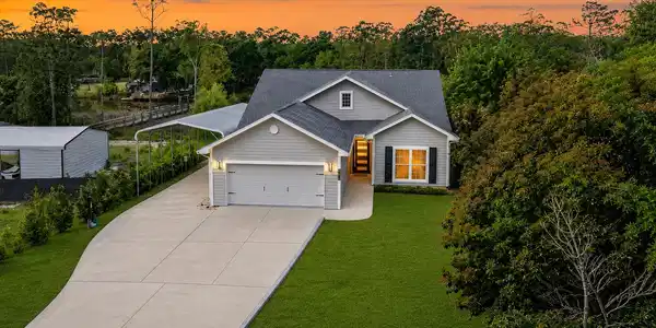 198 Waterside Lane