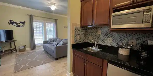 Image 4: Great Room