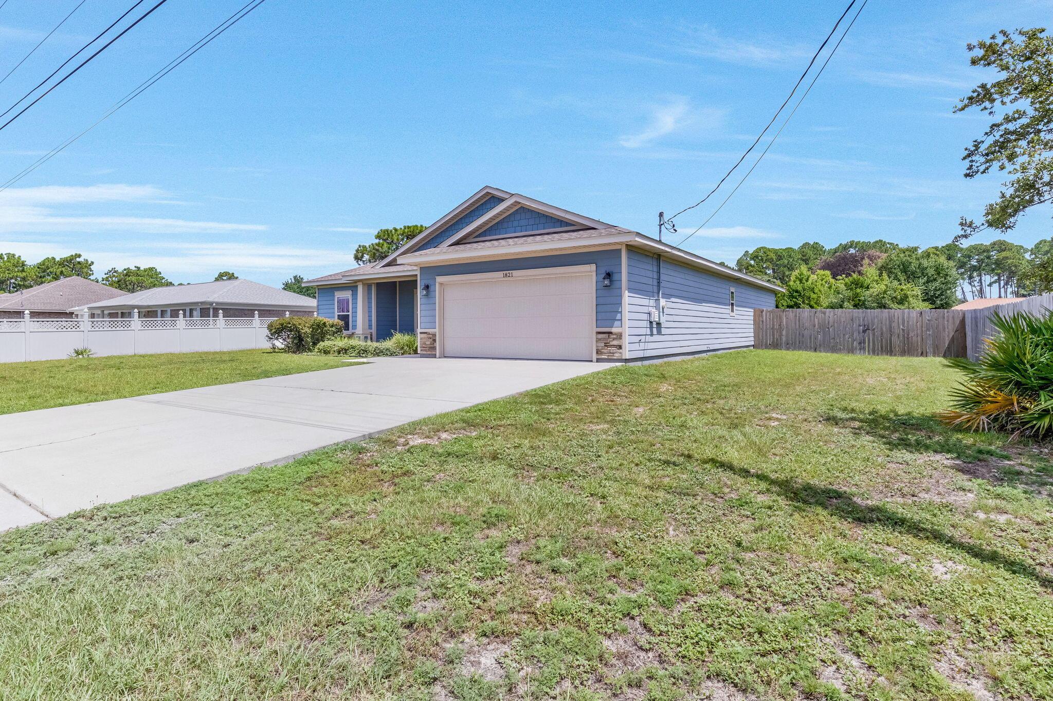 Image 3: 3-web-or-mls-1821-frontera-st