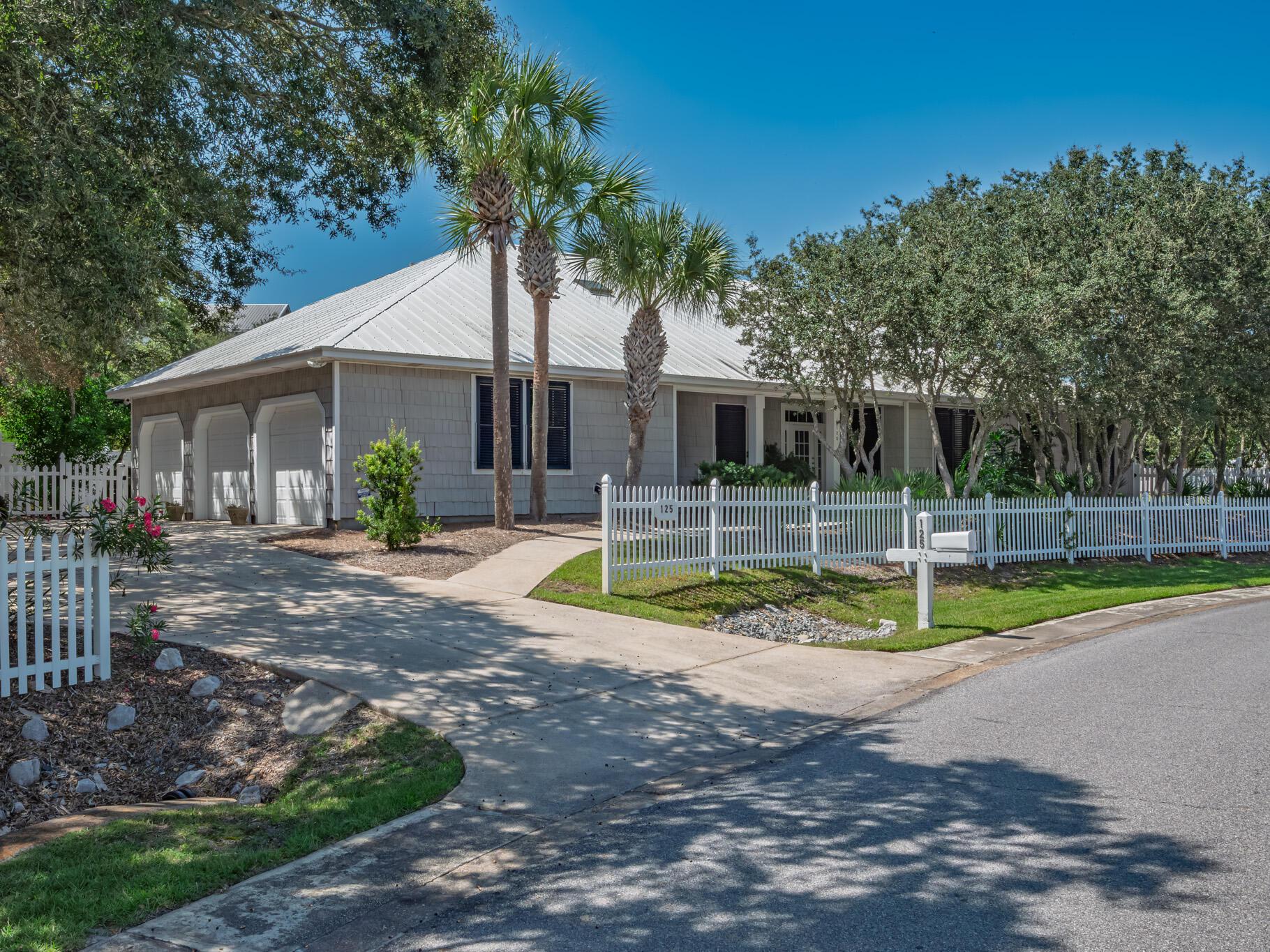 Image 2: Exteriors (10 of 29)
