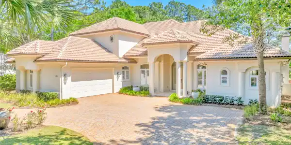 1512 Island Green Drive