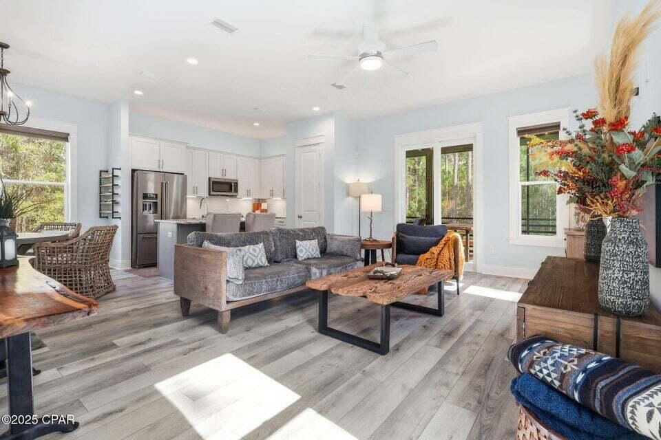 Image 1: Main living area