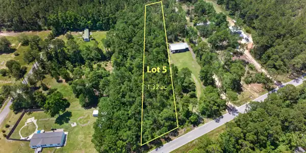 Image 2: Lot 5 Mary Kitchens