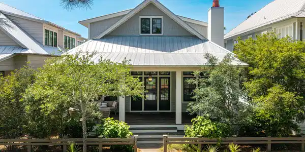 Image 3: 17 Bluestem Street-9