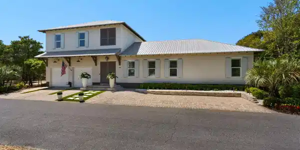 94 Walton Buena Vista Drive