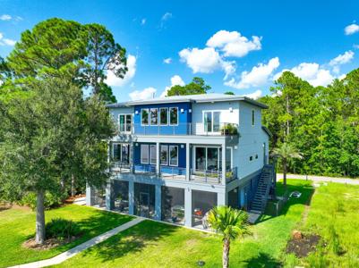 36 Creek Harbour Boulevard