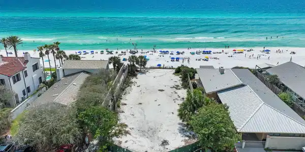 2554 E County Highway 30A