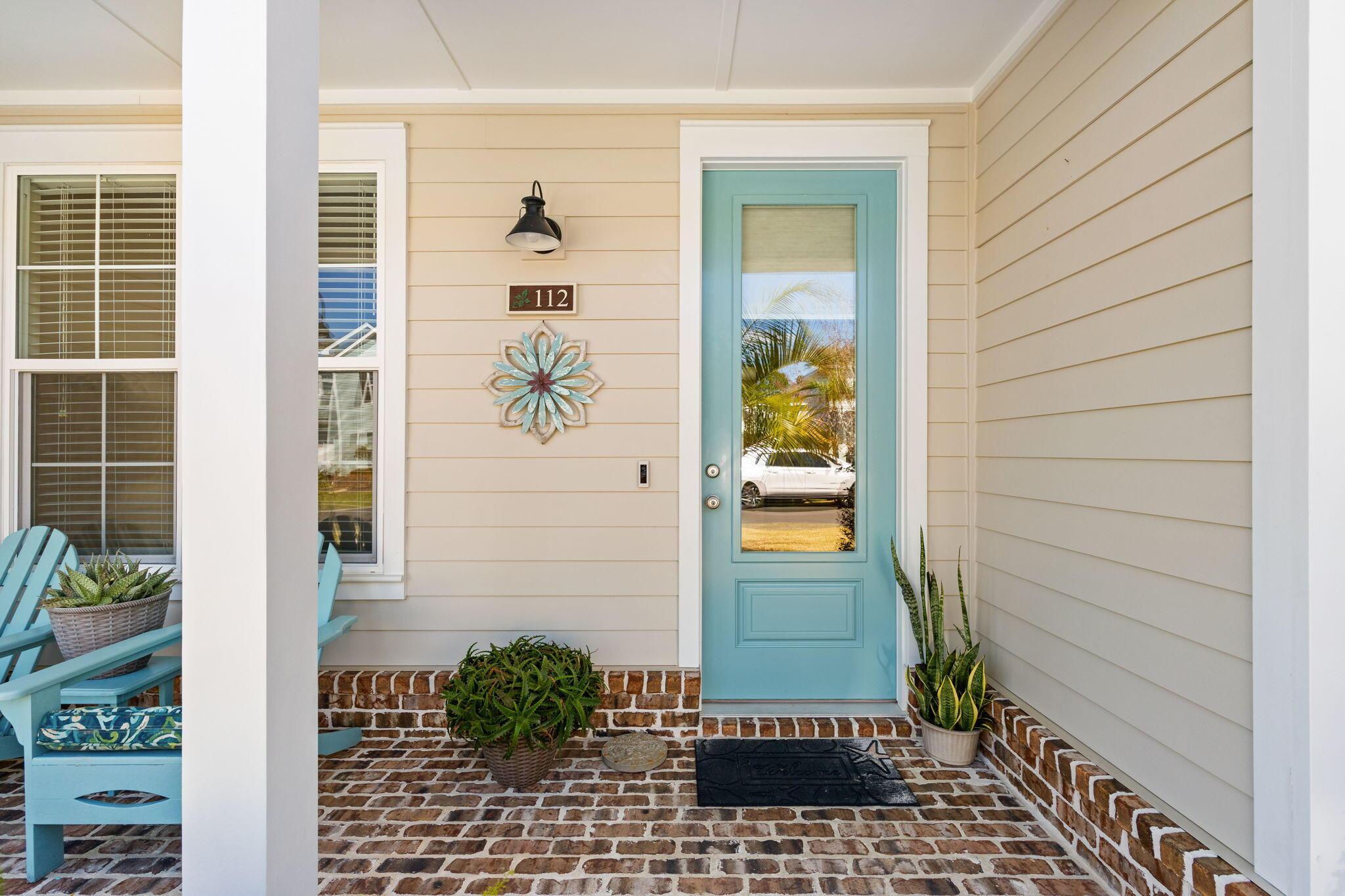 Image 4: 4-web-or-mls-112 Chapman St -04