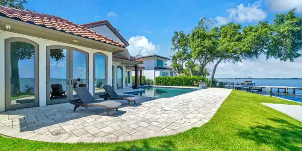 3015 Bay Villas Drive