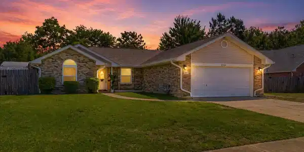 2232 Lemure Drive