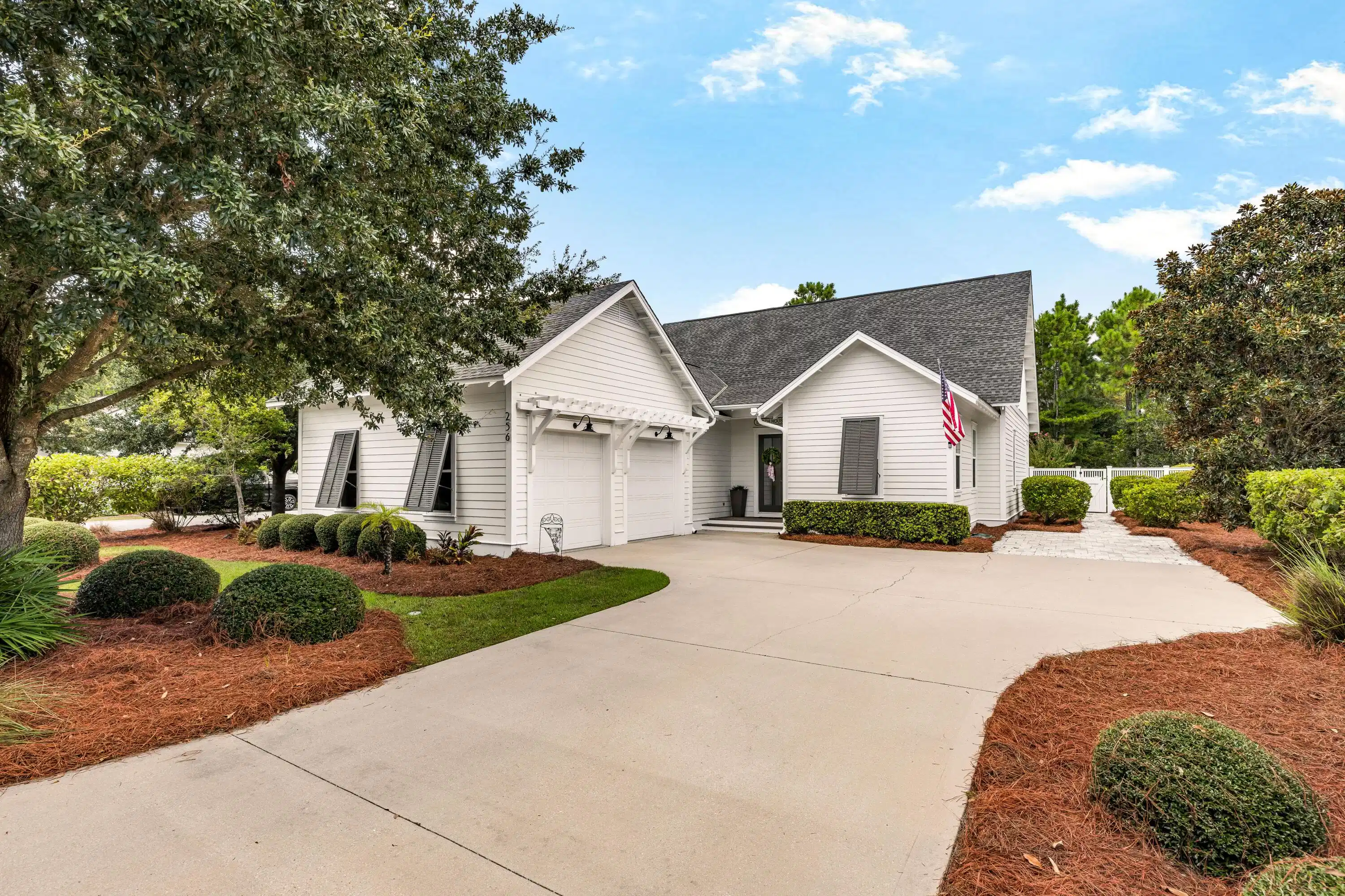 Image 1: Front of Home