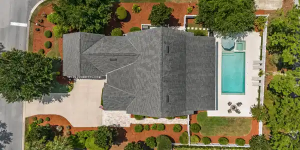 Image 2: Oversized Lot