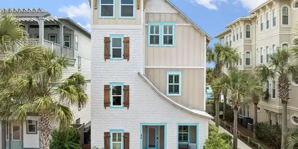 42 W Seacrest Beach Boulevard